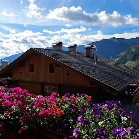 Haus Gatterer Apartamento Obertilliach
