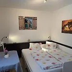 Haus Gatterer 아파트